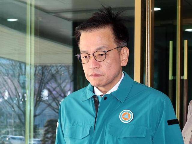 仅2人获救 韩客机失事前6分钟详情公布 幸存者失忆：发生了什么？