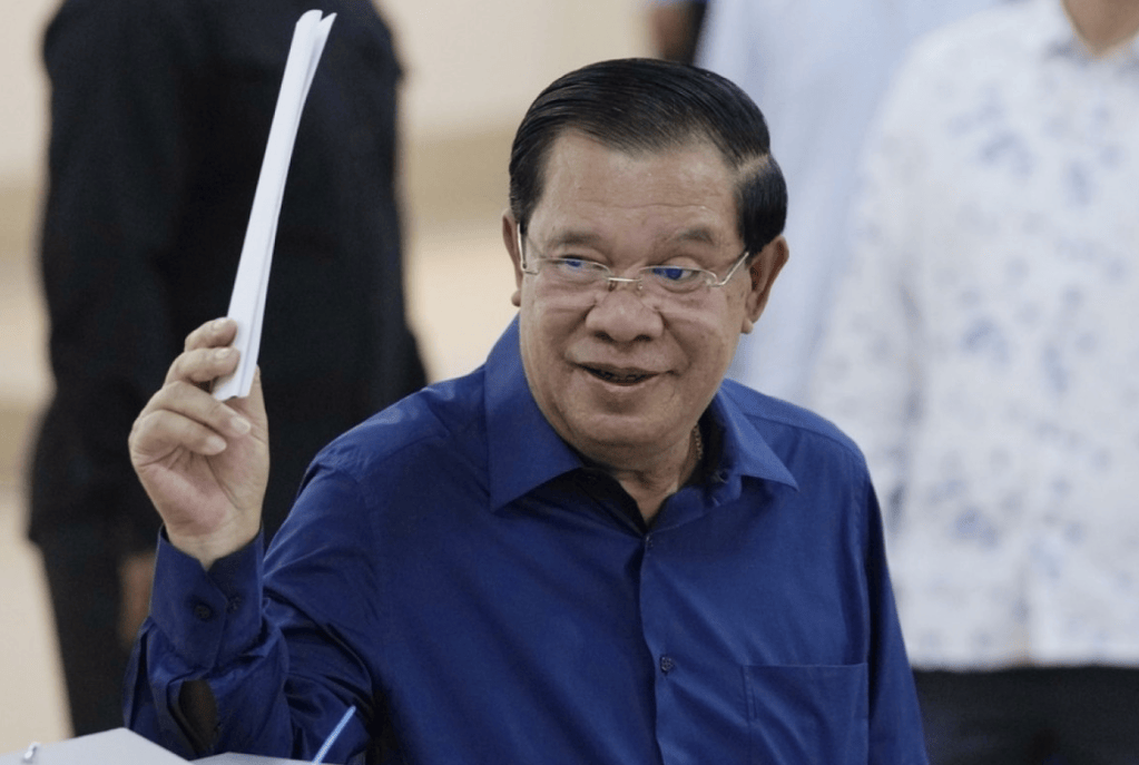 政府岌岌可危？总理府被包围，佩通坦拒绝辞职，中方已提前交底