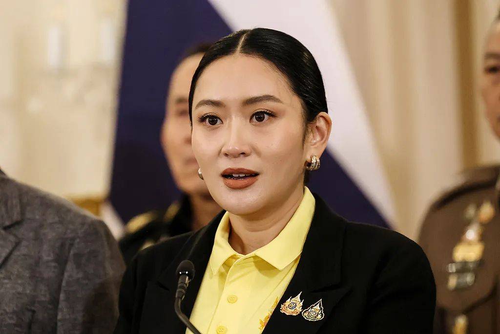 重磅！泰国女总理通话曝光，一句不该说的话，让她丢掉总理大位？