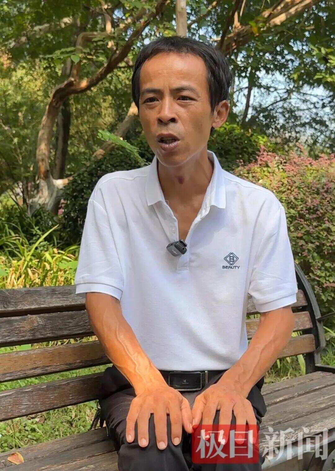 生意爆火赚得盆满钵满？鸡排哥谈收入笑称“还没赚到1个亿”