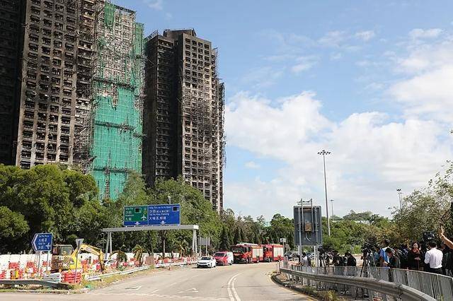 香港警方以“误杀”罪拘捕15人，身份公布