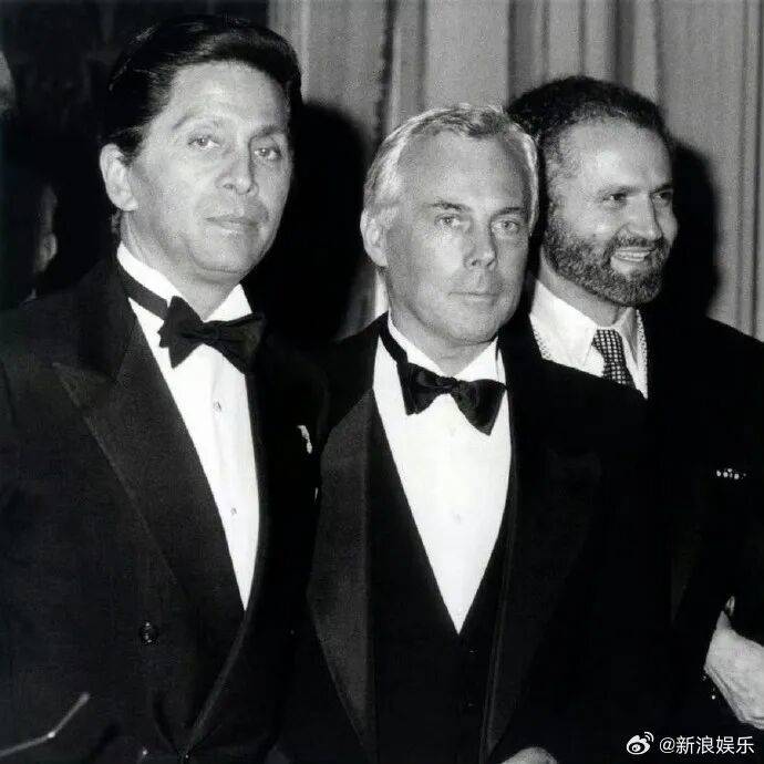 又一传奇去世！意大利总统总理发文悼念，网友怅然：“三杰”全部离开这个世界，经典永存