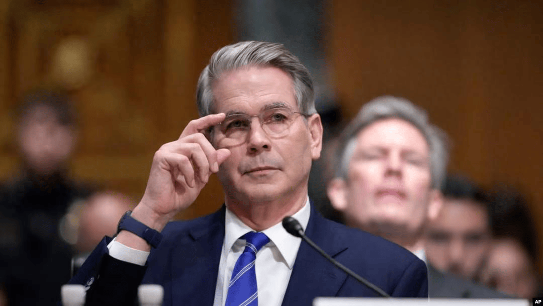 美国终于撕下伪装，向中国放话：你们拿不到委内瑞拉石油了