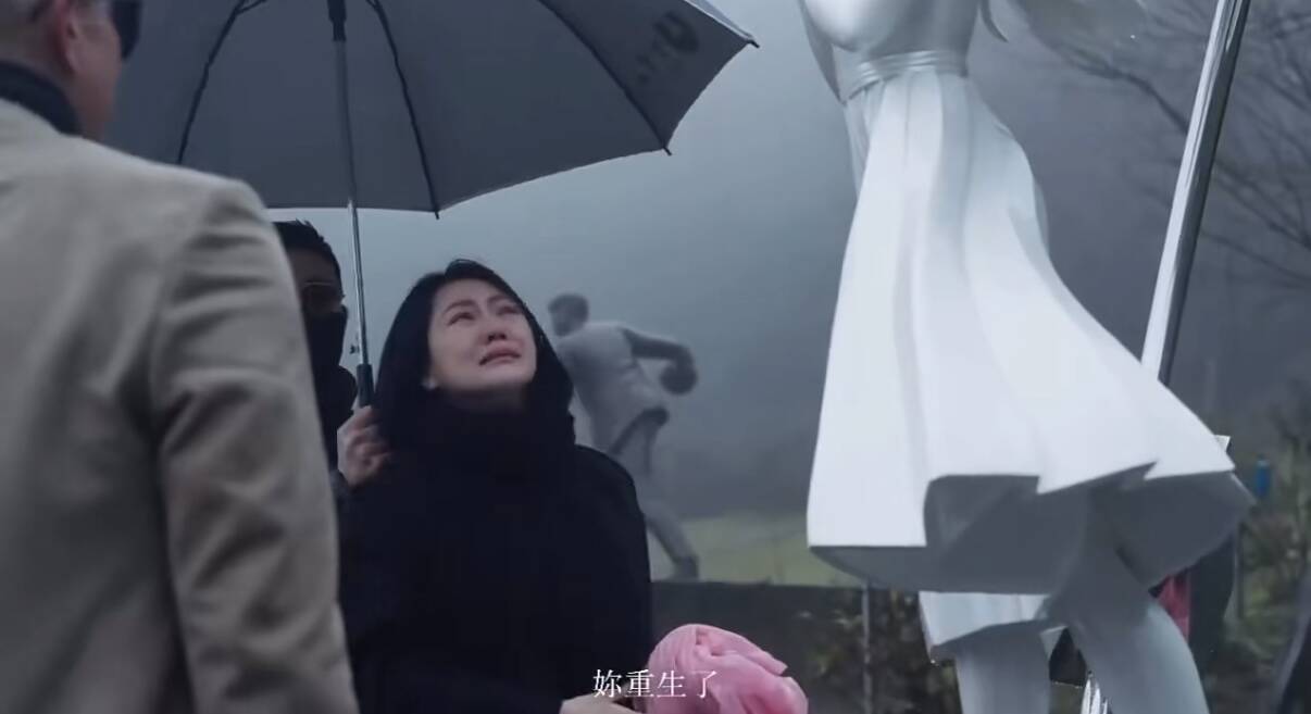 小S在大S雕像揭幕仪式上致辞：只要想到我姐离世前的3年，陪伴她的是姐夫具俊晔，心就会平静下来