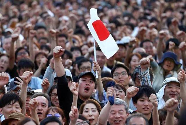 日本选战突现重大反转，高市早苗拿下重要一战，中国必须做好最坏打算