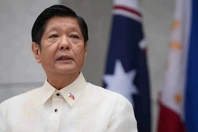 菲律宾南海找事：胆敢不承认中国主权！黄岩中业两岛，菲方真敢抢？